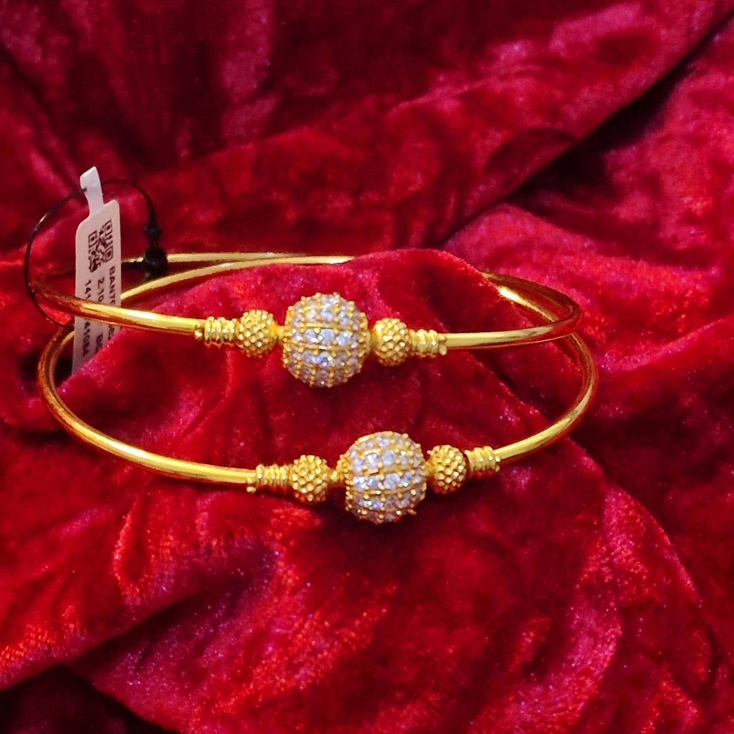 Gold Polish Bangles Set